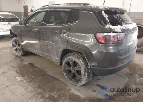 2018 Jeep Compass Sport 4X4 z USA, uszkodzony, nr VIN 3C4NJDAB2JT200764